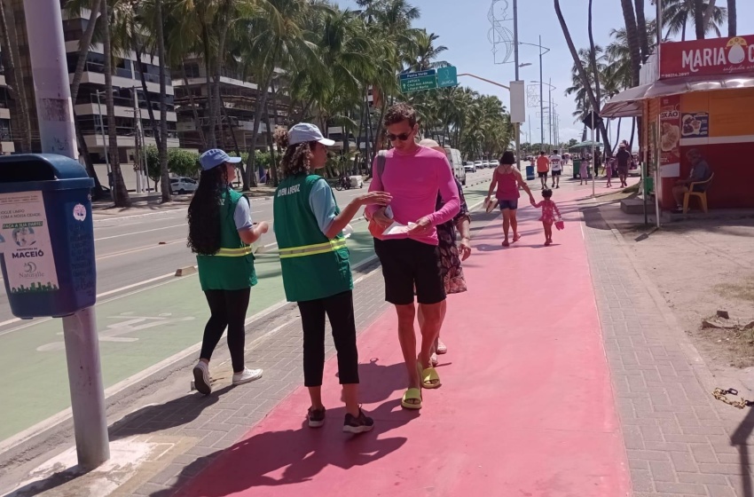 Desenvolvimento Sustentável realiza ações de educação ambiental na orla da capital