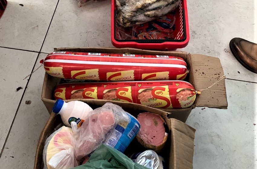 Vigilância Sanitária apreende 300 kg de produtos impróprios para consumo