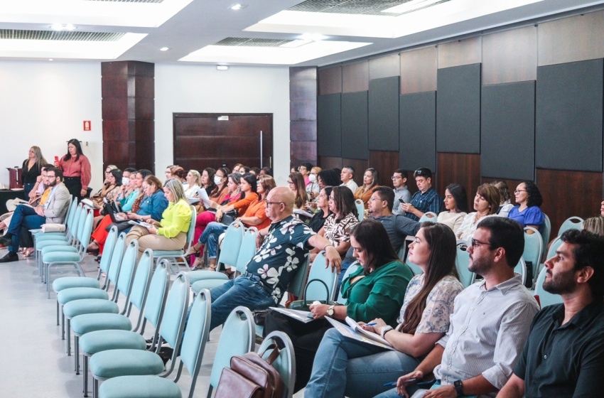 Educação realiza planejamento estratégico da rede municipal de ensino para 2023