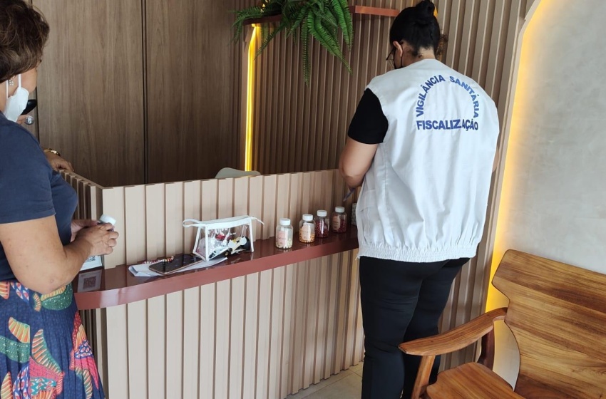 Vigilância Sanitária realiza fiscalização para coibir comercialização de pomadas para cabelo