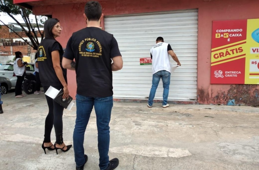 Vigilância Sanitária interdita farmácias na parte alta de Maceió por funcionamento irregular
