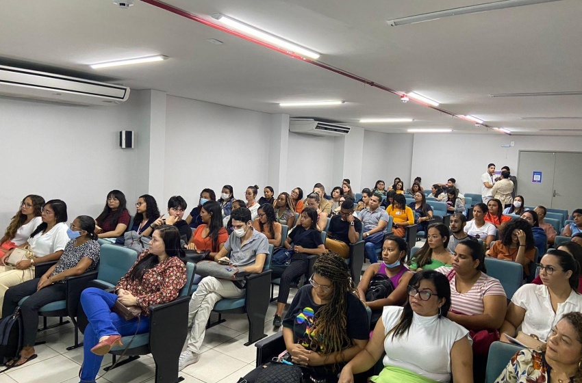 Saúde promove encontro entre residentes e estagiários sobre atuação da Atenção Básica