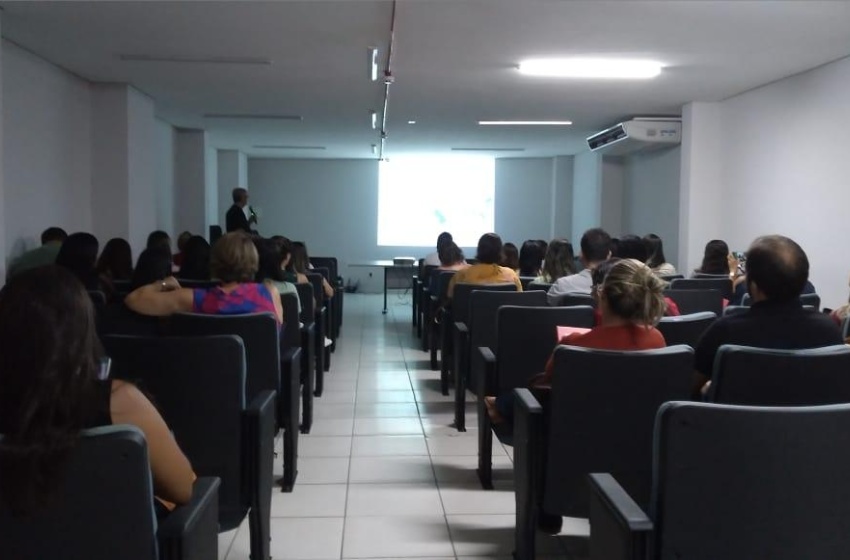 Saúde realiza capacitação sobre Hanseníase para profissionais da Atenção Básica