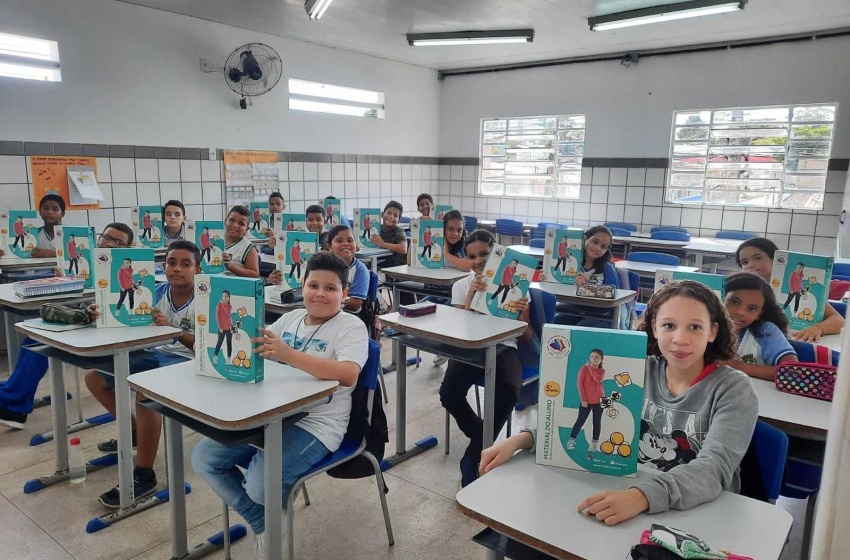 Escolas municipais implantam programa que estimula aprendizagem e cognição dos estudantes
