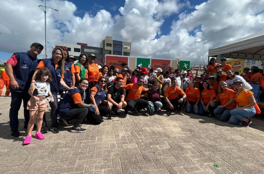 Bem Estar Animal participa de mutirão de limpeza na praia de Cruz das Almas