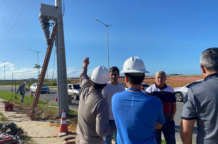 Ilumina vistoria obra e iluminação na Avenida Marília Mendonça será ligada neste sábado (15)