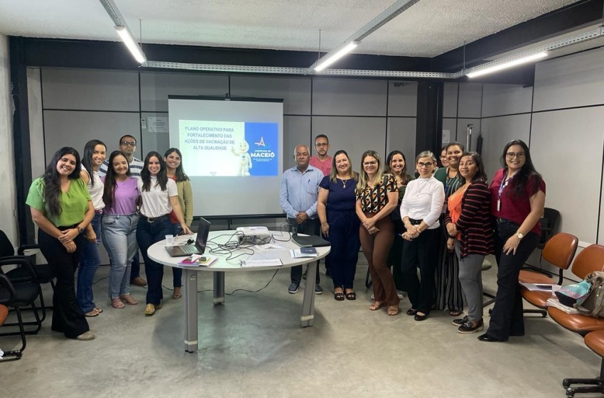 Saúde capacita equipes para campanha de multivacinação