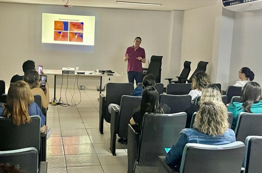 Saúde capacita profissionais em diagnóstico e manejo clínico da hanseníase