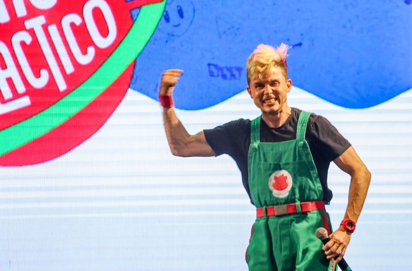 Semed leva alunos da rede municipal para show infantil