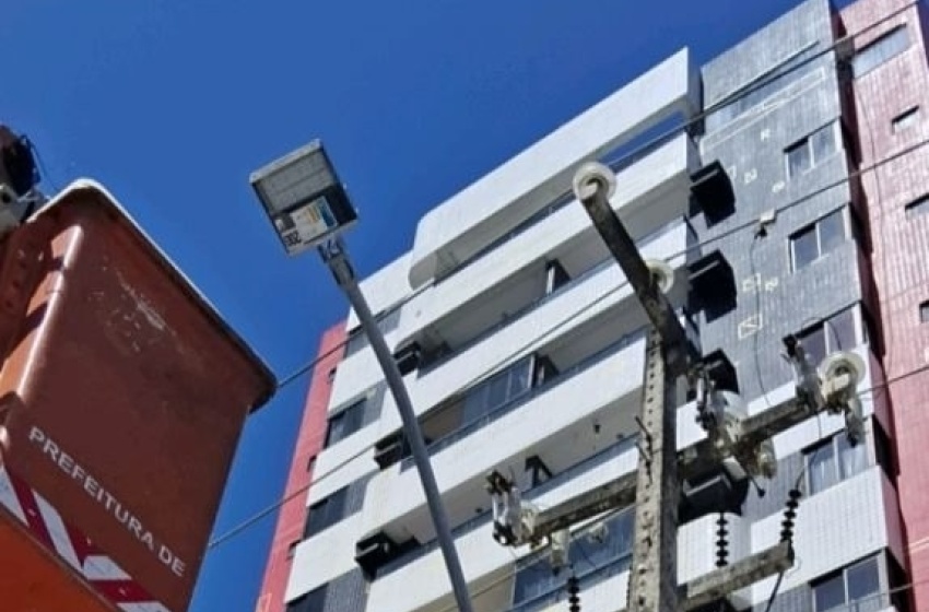 Ilumina instala luminárias de LED em três importantes vias da Jatiúca