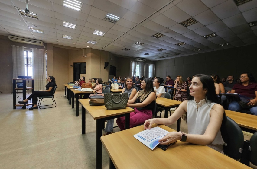 Saúde promove capacitação sobre cuidados a pessoas com hipertensão e diabetes