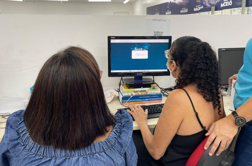 Semed atende pais e responsáveis para tirar dúvidas sobre pré-matrícula