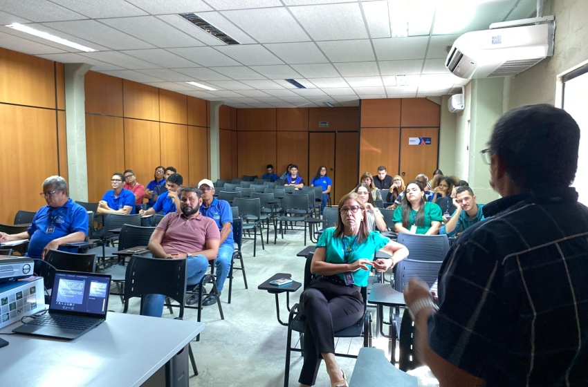 Servidores da Ilumina participam de palestra sobre orçamento público