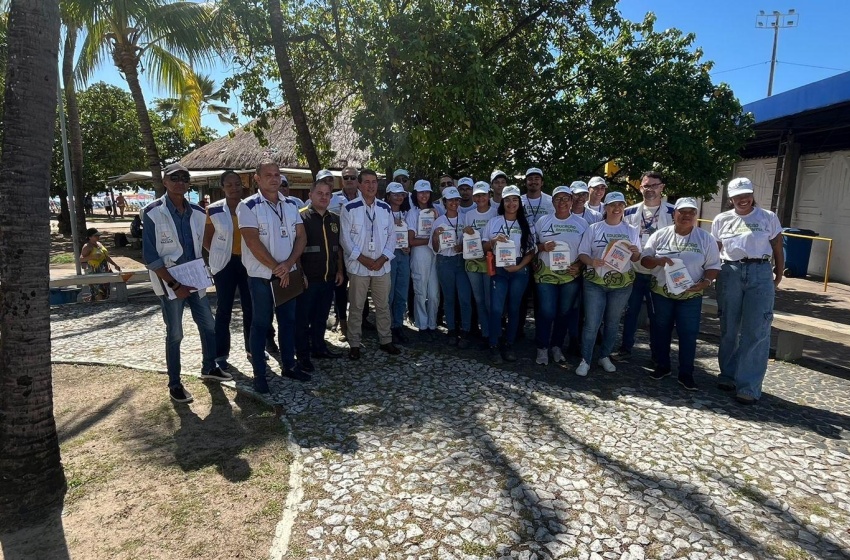 Órgãos da Prefeitura fazem fiscalização conjunta na orla marítima de Maceió