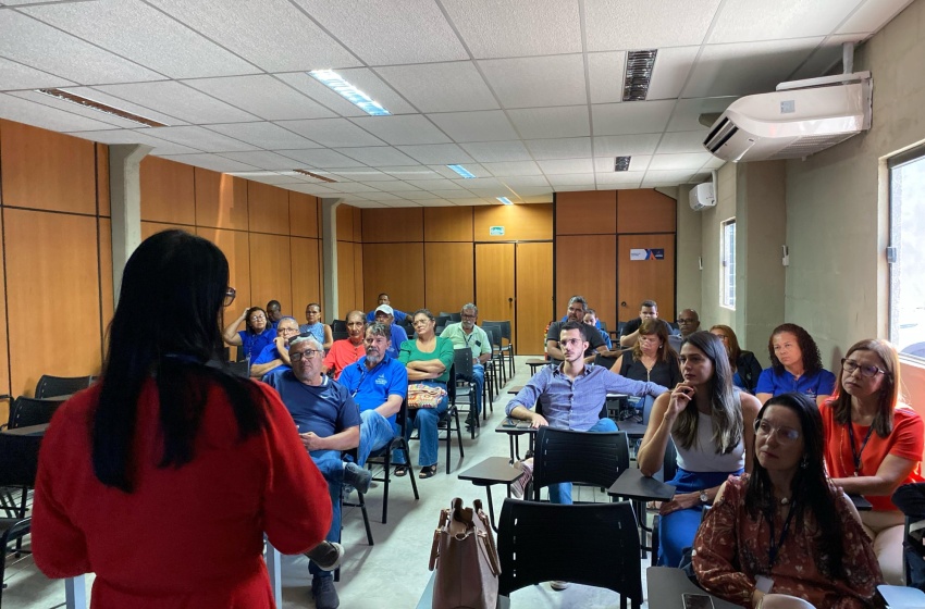 Servidores da Ilumina participam de palestra sobre aposentadoria e Previdência Social