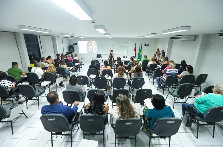 Planejamento Estratégico 2024 busca melhoria na rede municipal de ensino