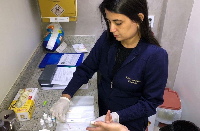 Saúde realiza ação de prevenção e conscientização sobre ISTs em Bebedouro e Ouro Preto