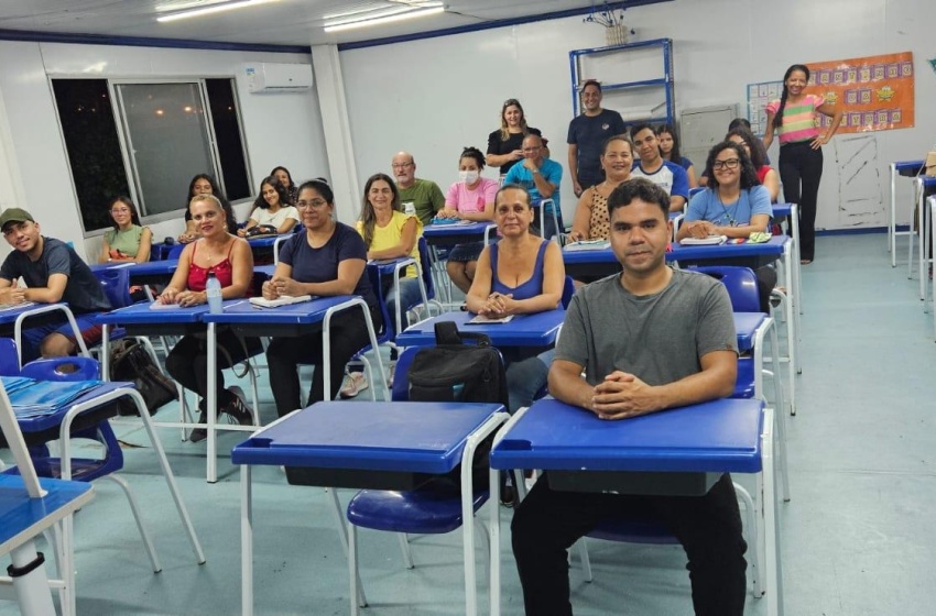 Núcleo de Línguas Estrangeiras inicia ano letivo com grande adesão ao curso de Espanhol