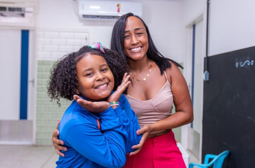 Aluna da rede municipal de Maceió inspira debate sobre racismo nas escolas