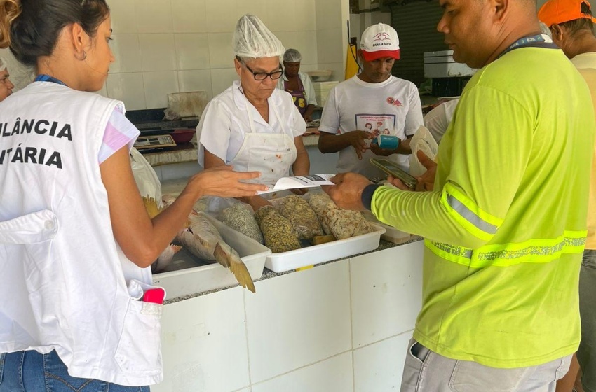 Vigilância Sanitária realiza ação educativa sobre manipulação de pescados
