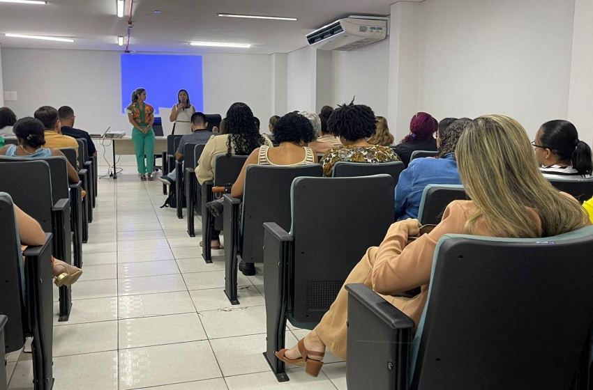 Saúde promove palestra sobre AVC para profissionais da Atenção Primária