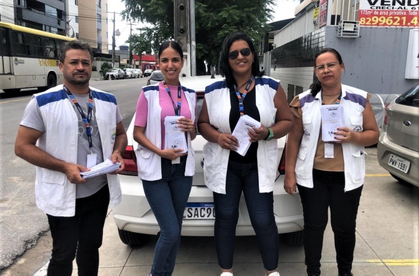 Vigilância Sanitária combate a dengue com ação educativa na parte baixa da capital