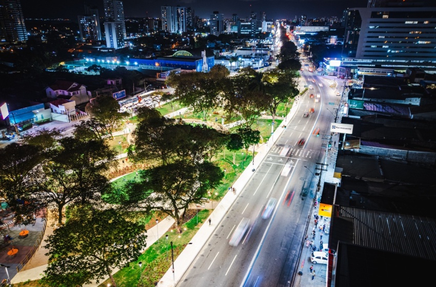 Investimento recorde em iluminação gera economia para Maceió e favorece moradores