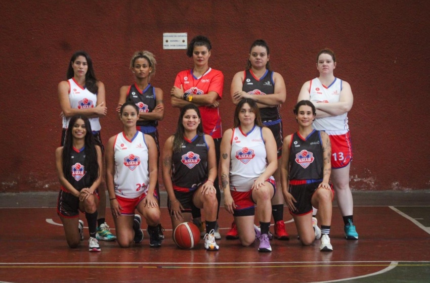Prefeitura de Maceió apoia equipe feminina de basquetebol master em disputa regional