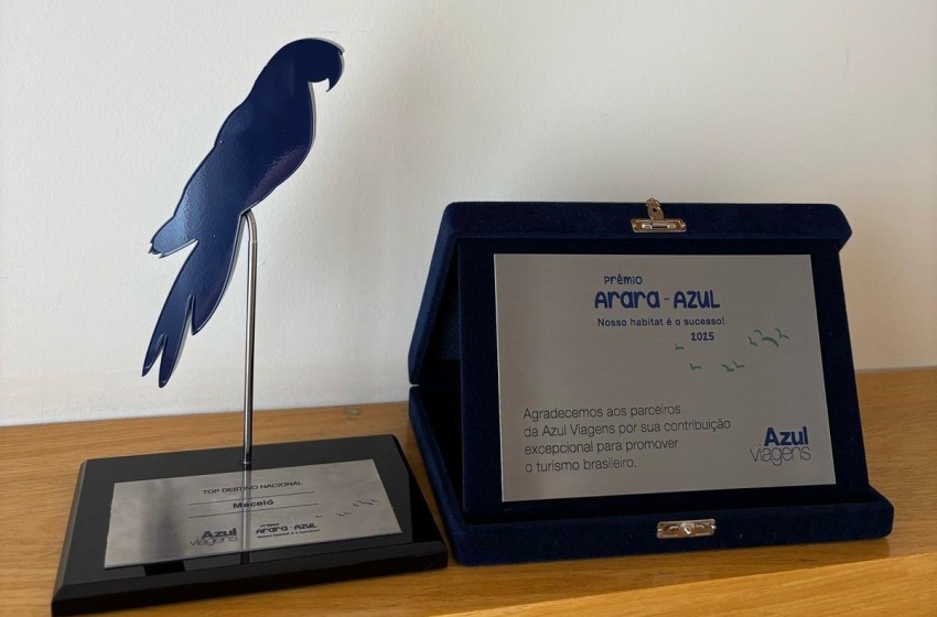 Maceió é premiada mais uma vez como Top Destino da Azul Viagens durante a WTM em São Paulo