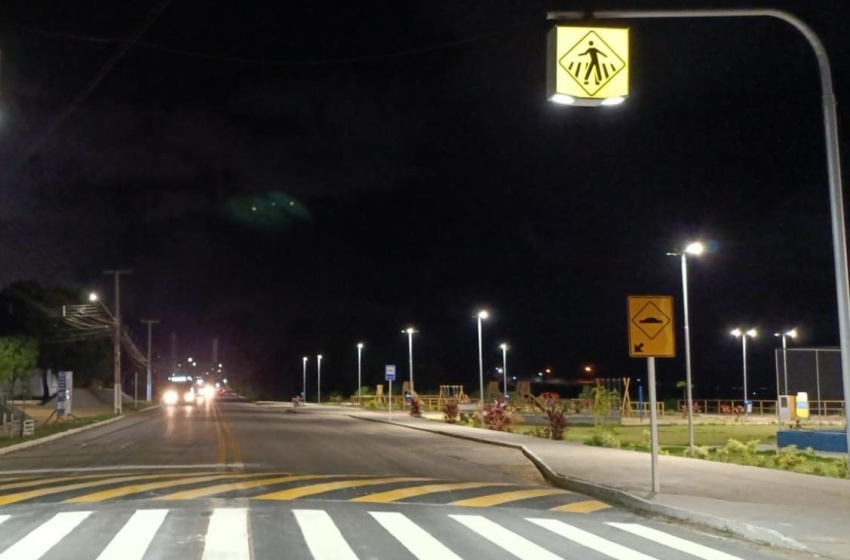 Trabalho de sinalização segue em vias de Maceió