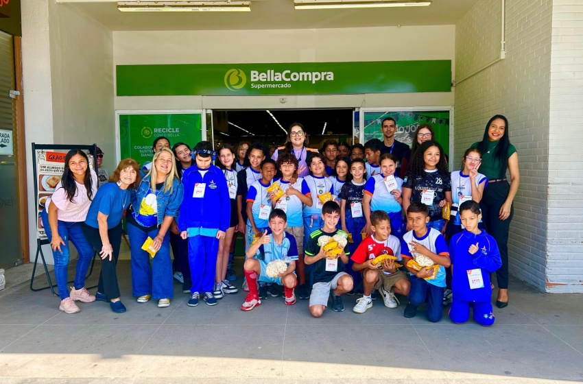 Procon Maceió promove ação com alunos de escola municipal