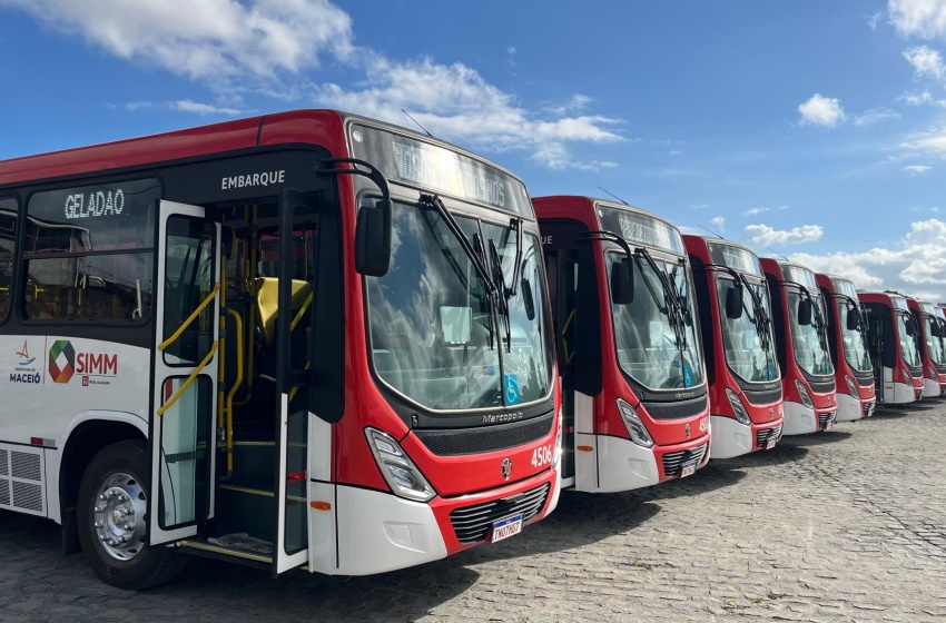 Vinte novos Geladões ampliam frota de ônibus climatizados em Maceió