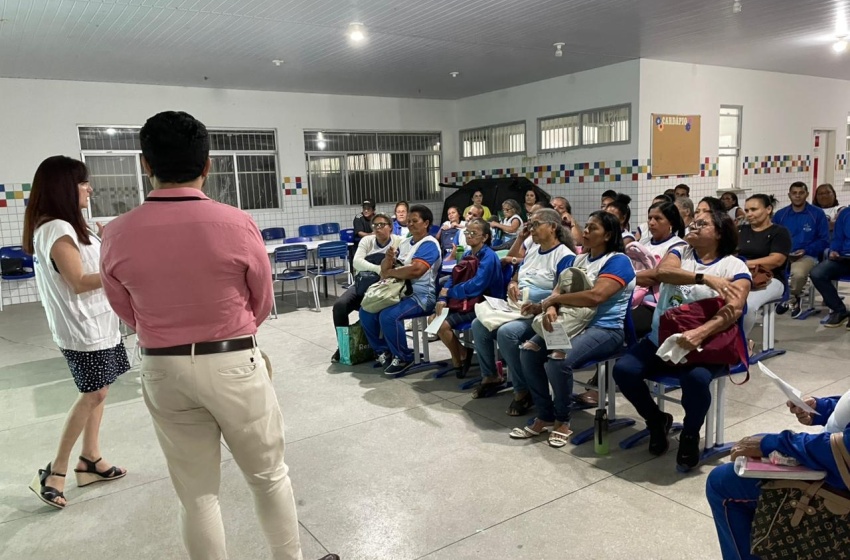 Vigilância Sanitária realiza palestra sobre boas práticas em escola municipal