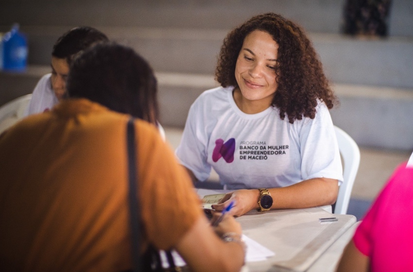 Banco da Mulher impulsiona autonomia financeira feminina