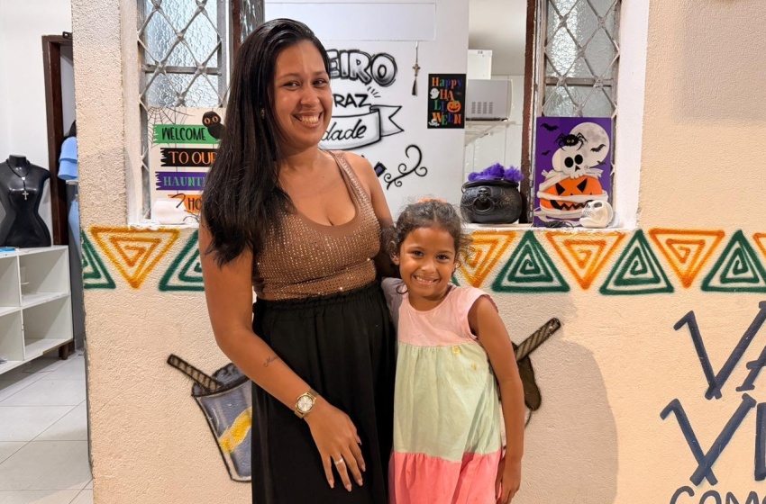 Moradores e comerciantes do Prado celebram iluminação 100% em LED