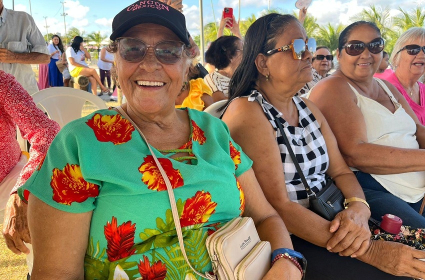 Outubro Prateado reforça papel ativo das pessoas idosas na sociedade