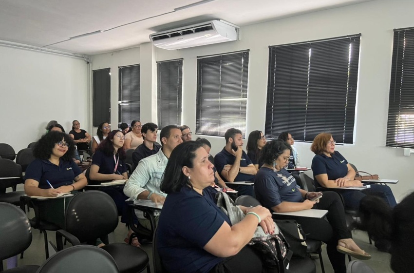 Formação debate papel da escola no combate às desigualdades sociais e raciais