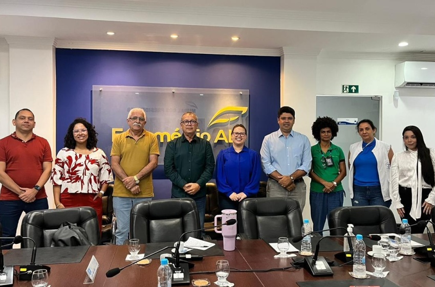 Alurb se reúne com Fecomércio para intensificar fiscalização em farmácias da capital