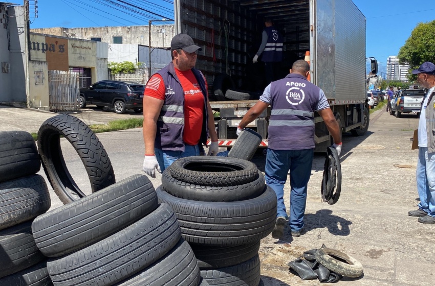 Operação Calçada Cidadã remove pneus de borracharias em bairros de Maceió