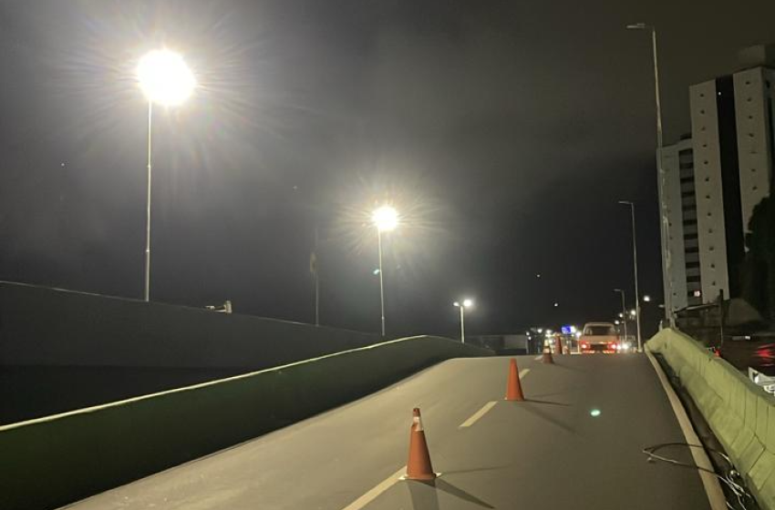 Ilumina restabelece iluminação no Viaduto João Lyra e Corredor Vera Arruda após furto de cabos