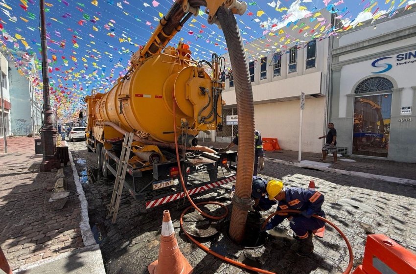 Infraestrutura reforça limpeza e desobstrução de galerias durante os festejos juninos no Jaraguá