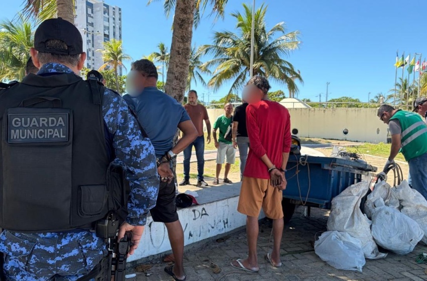 Guarda Municipal prende dois homens por receptação na orla de Jaraguá