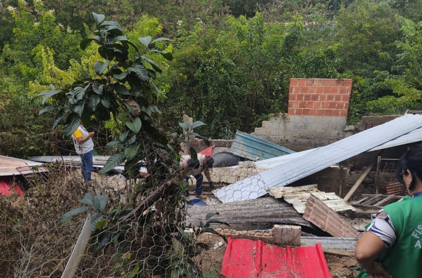 Ação integrada de órgãos municipais desativa pocilga clandestina no São Jorge