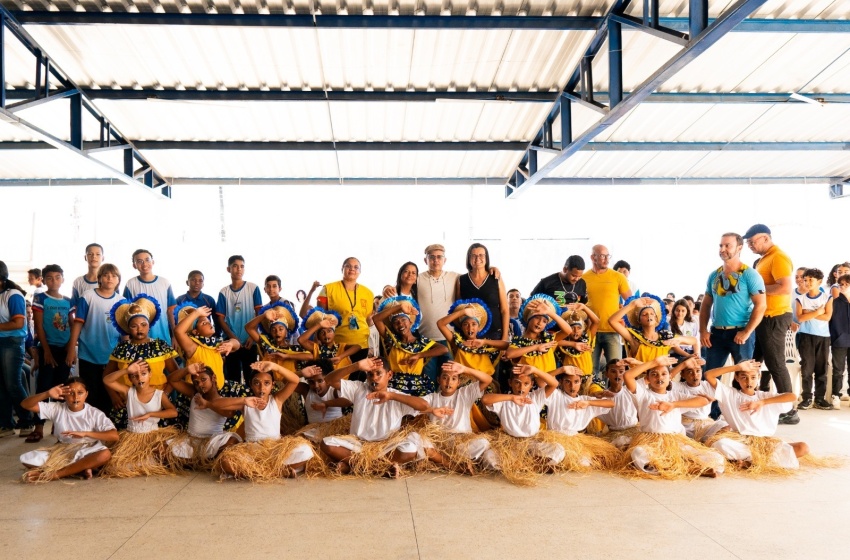 Arte em Movimento conecta escolas da rede municipal por meio da cultura