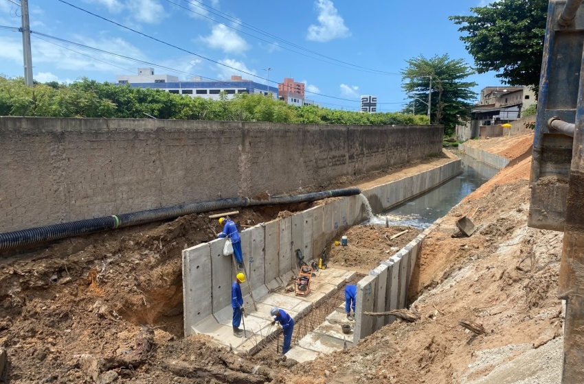 Obras de macrodrenagem do Canal do Ipanema avançam e chegam na região próxima à Unima