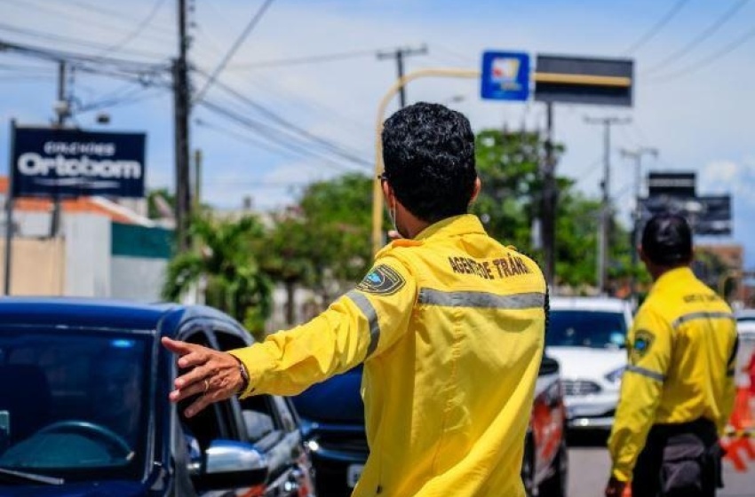 SMTT orienta sobre interdição na avenida principal do Santa Amélia