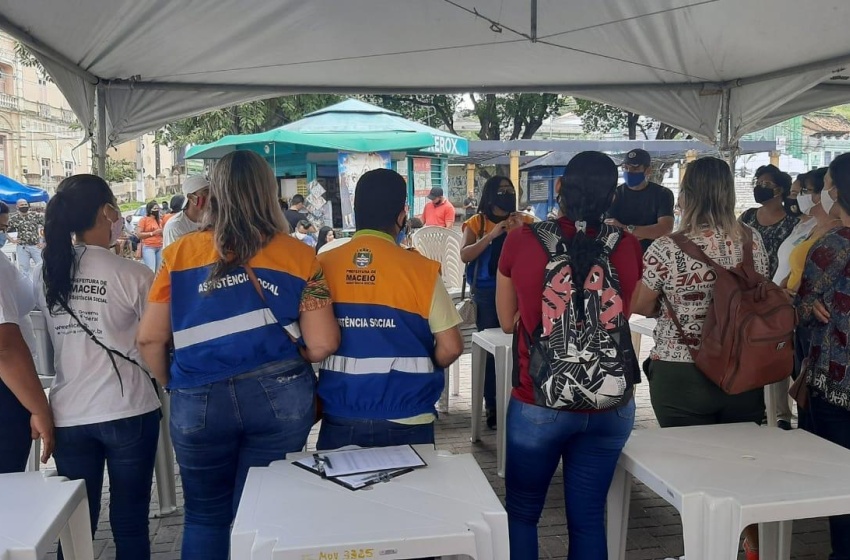 Semas participa de ação para realocação de famílias