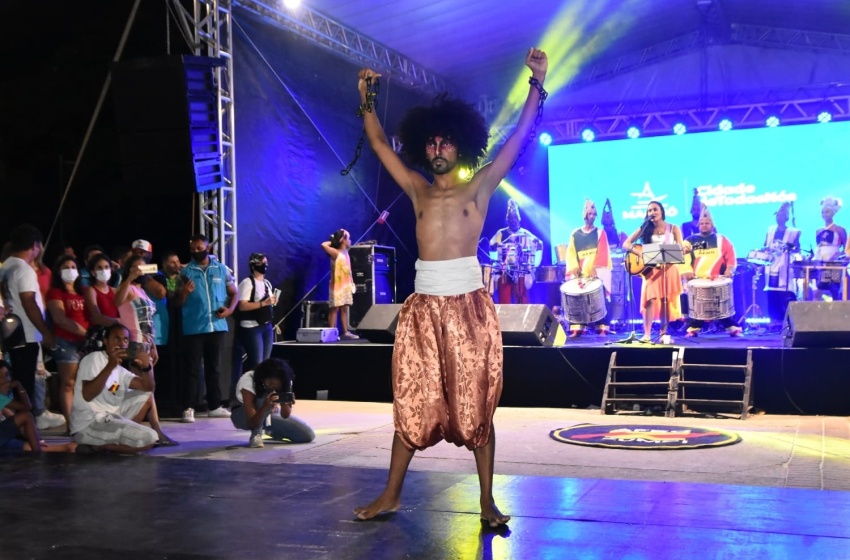 ‘Saurê Palmares’ encerra mostrando a força e a beleza da cultura afro