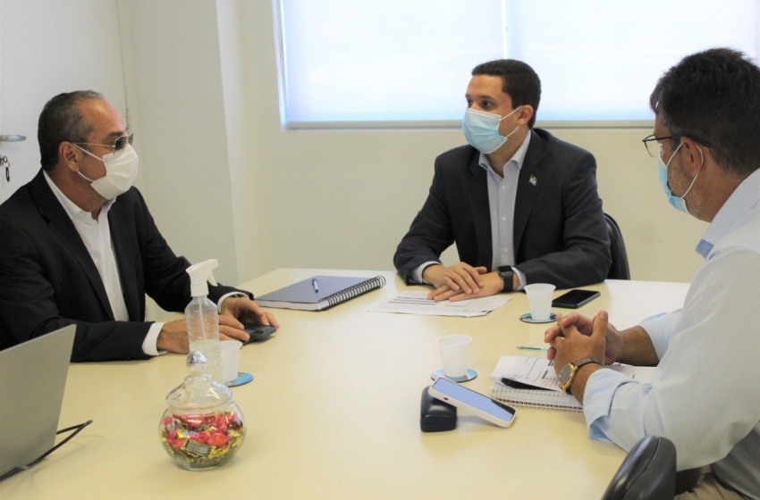 Secretaria de Economia recebe Federação do Comércio de Alagoas para discutir cooperações