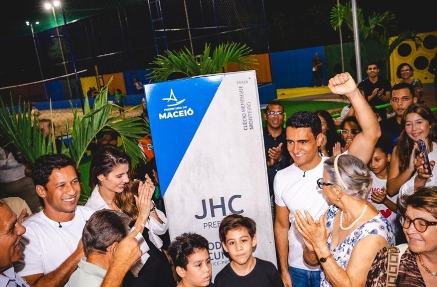 JHC entrega praça no José Tenório e amplia espaços de convivência social em Maceió